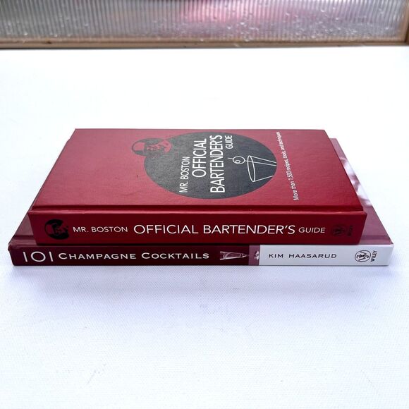 Lot of 2 Drink Books-Mr. Boston Official Bartender's Guide & Champagne Cocktails - Picture 3 of 12